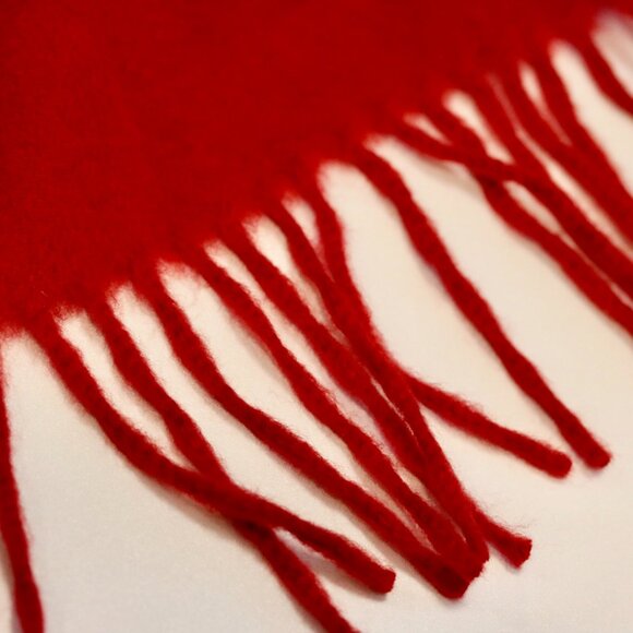 $985 XL LONG HOLLAND & SHERRY 100% CASHMERE RED SCARF WRAP SHAWL Scotland 29x 75 - Picture 7 of 12